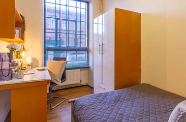 11 Russell Street, Radford, Nottingham - Image 2